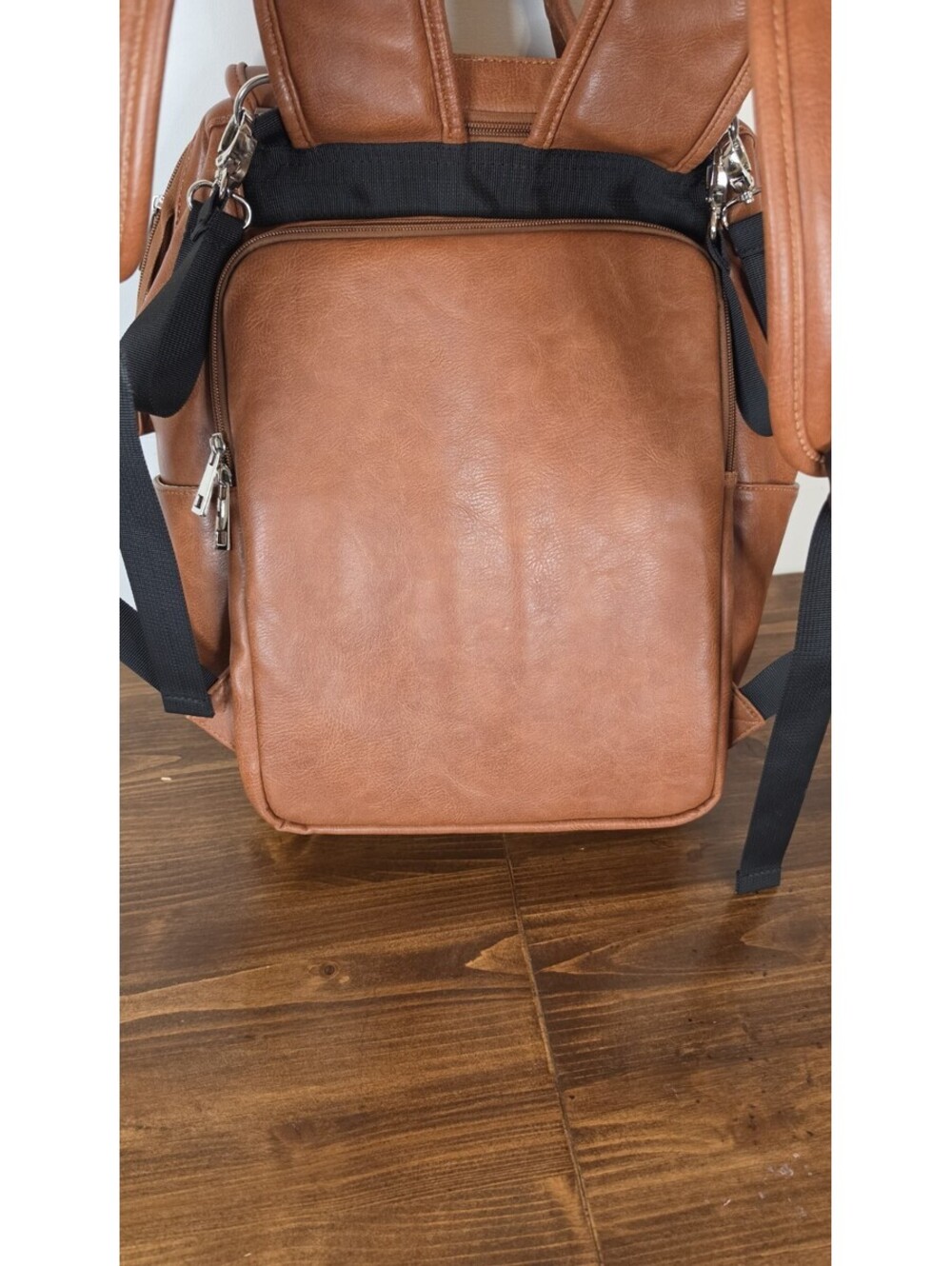 UPPER New York Vegan Leather Diaper Bag, Brown, # 63 - Picture 3 of 15